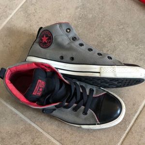 Men’s converse high tops